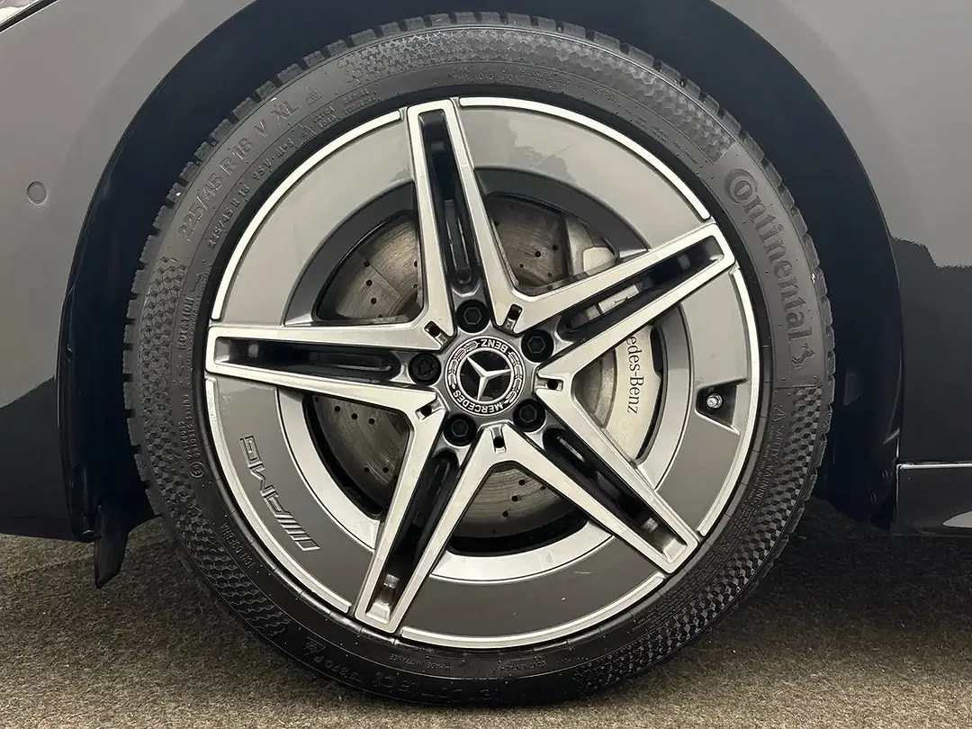 Mercedes-Benz C 300 AMG Line - Thumbnail 7