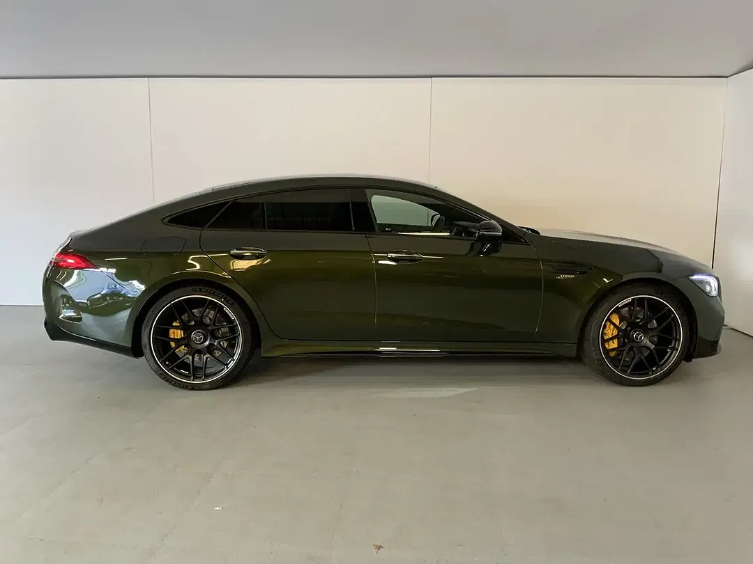 Mercedes-Benz AMG GT 53 4MATIC Night - Thumbnail 3