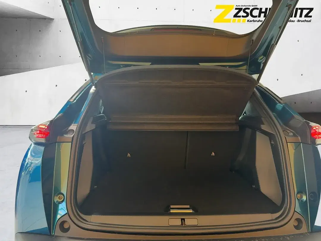 Peugeot 2008 130 PureTech Allure - Thumbnail 6