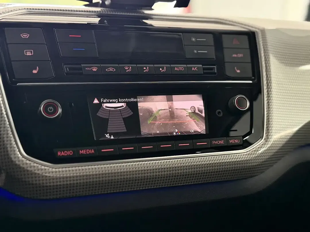 Volkswagen e-up! DSG - Thumbnail 13