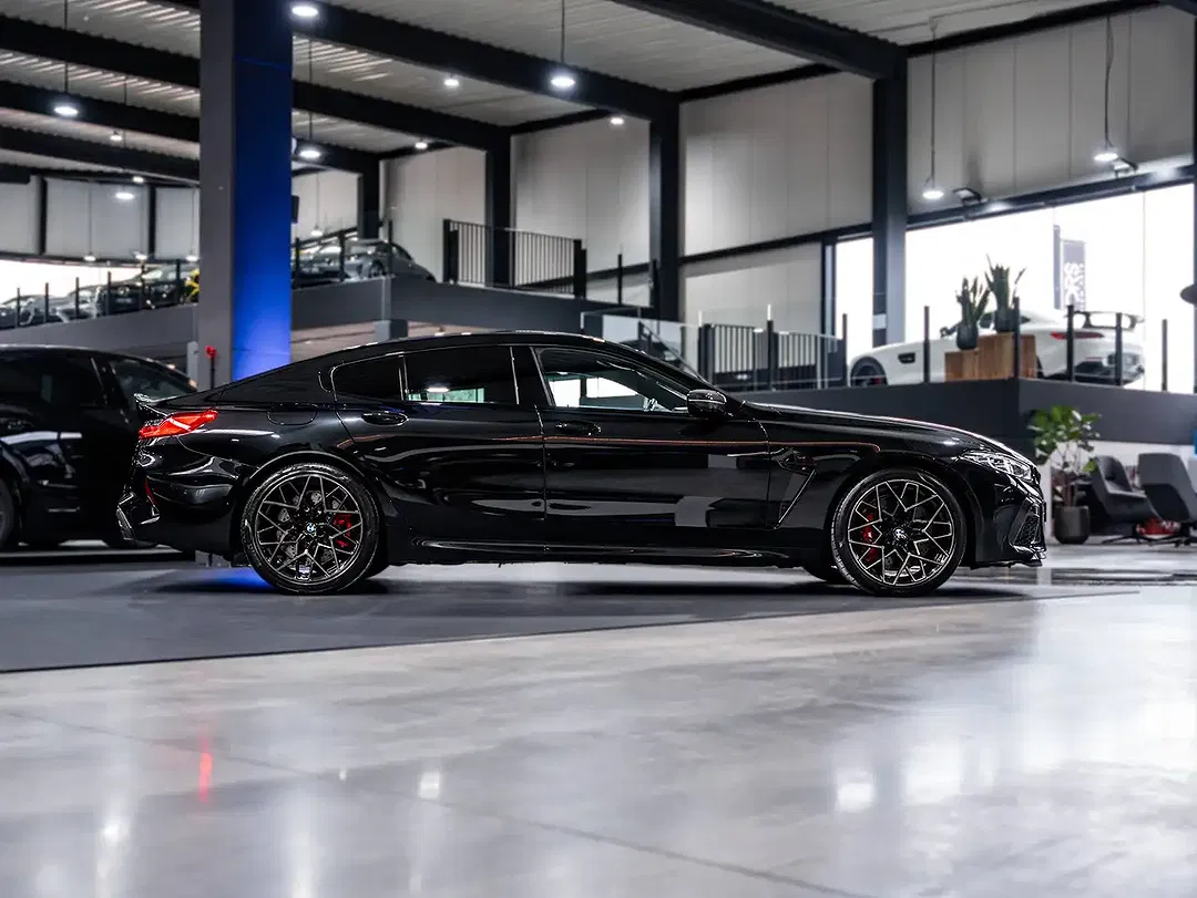 BMW M8 Competition Gran Coupe - Thumbnail 4