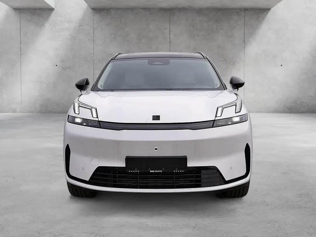 Lynk & Co 08 - foto 2