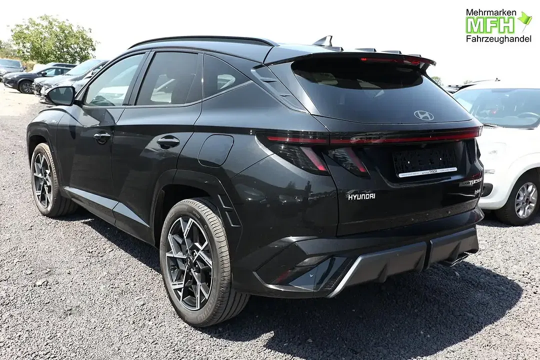 Hyundai TUCSON 4WD N Line - Thumbnail 3