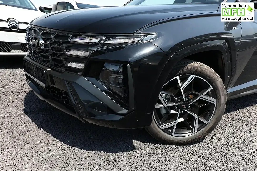 Hyundai TUCSON 4WD N Line - Thumbnail 4