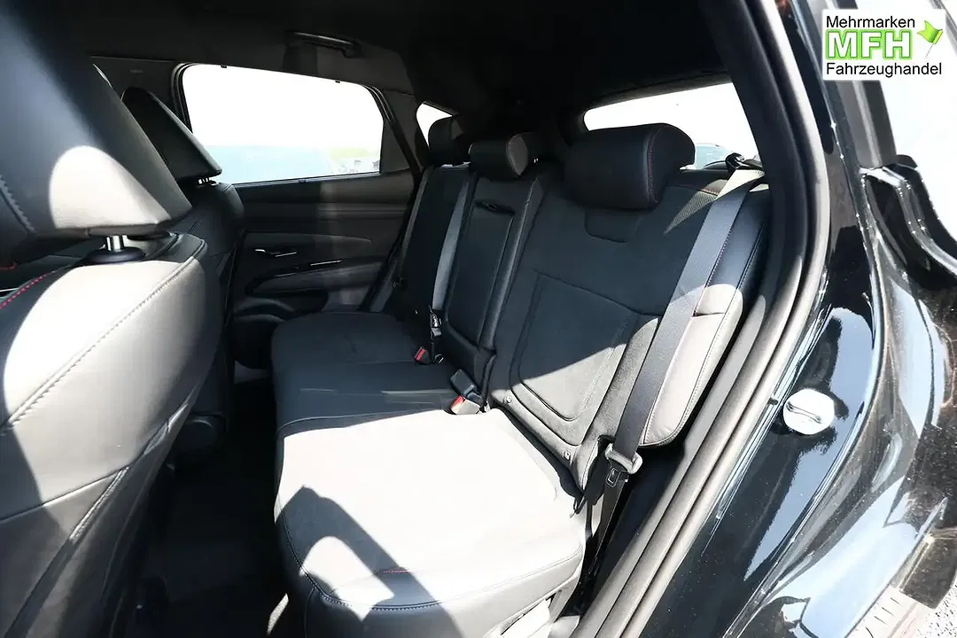 Hyundai TUCSON 4WD N Line - Thumbnail 9