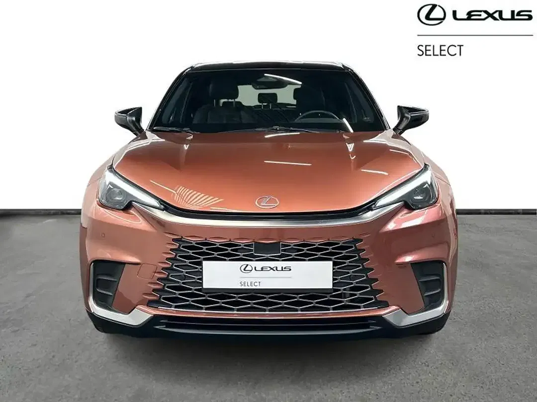 Lexus LBX Cool - Thumbnail 5