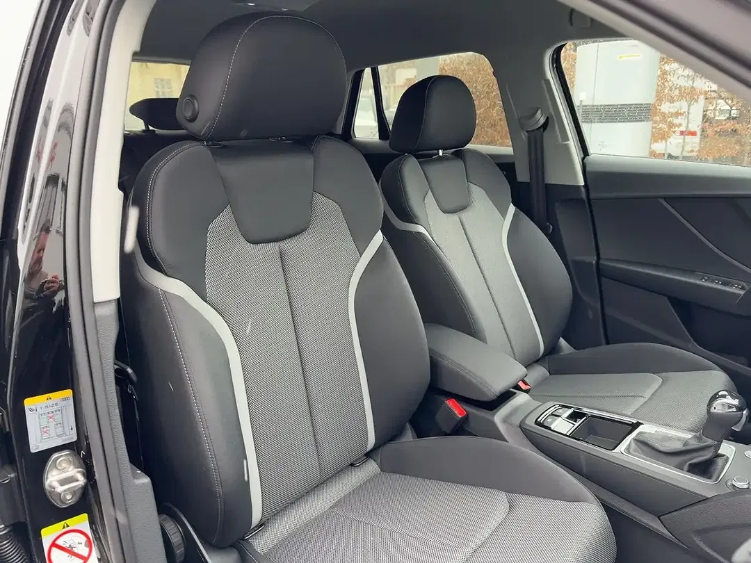 Audi Q2 35 TFSI S tronic advanced - foto 11