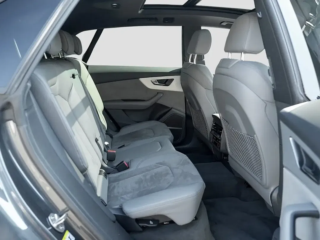 Audi SQ8 4.0 TFSI quattro Matrix LED - Thumbnail 11