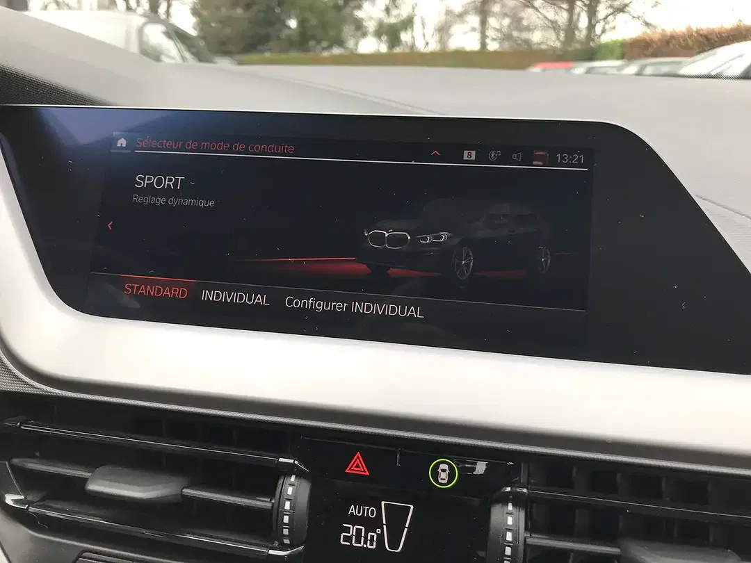 BMW 116 - Thumbnail 12