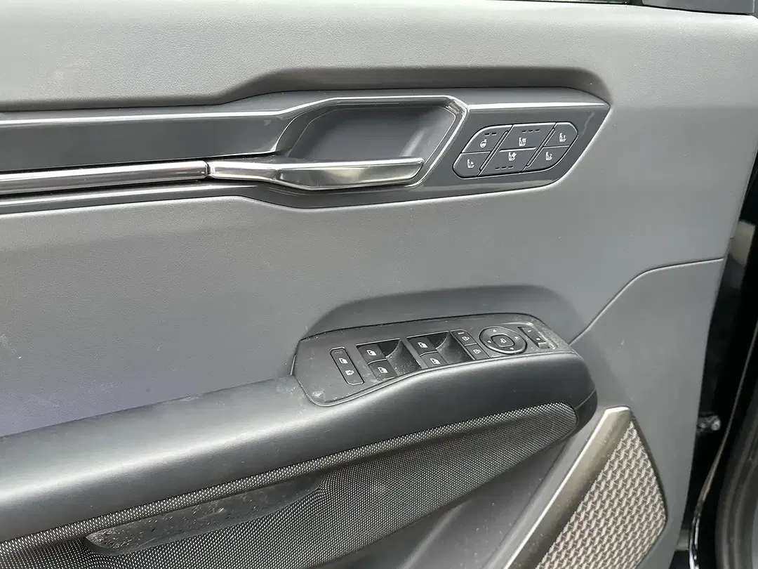 Kia EV9 GT-Line Launch Edition - Thumbnail 11