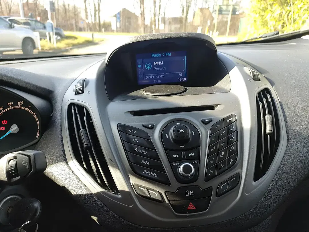 Citroen C5 Aircross 1.2 PureTech Live - Thumbnail 5