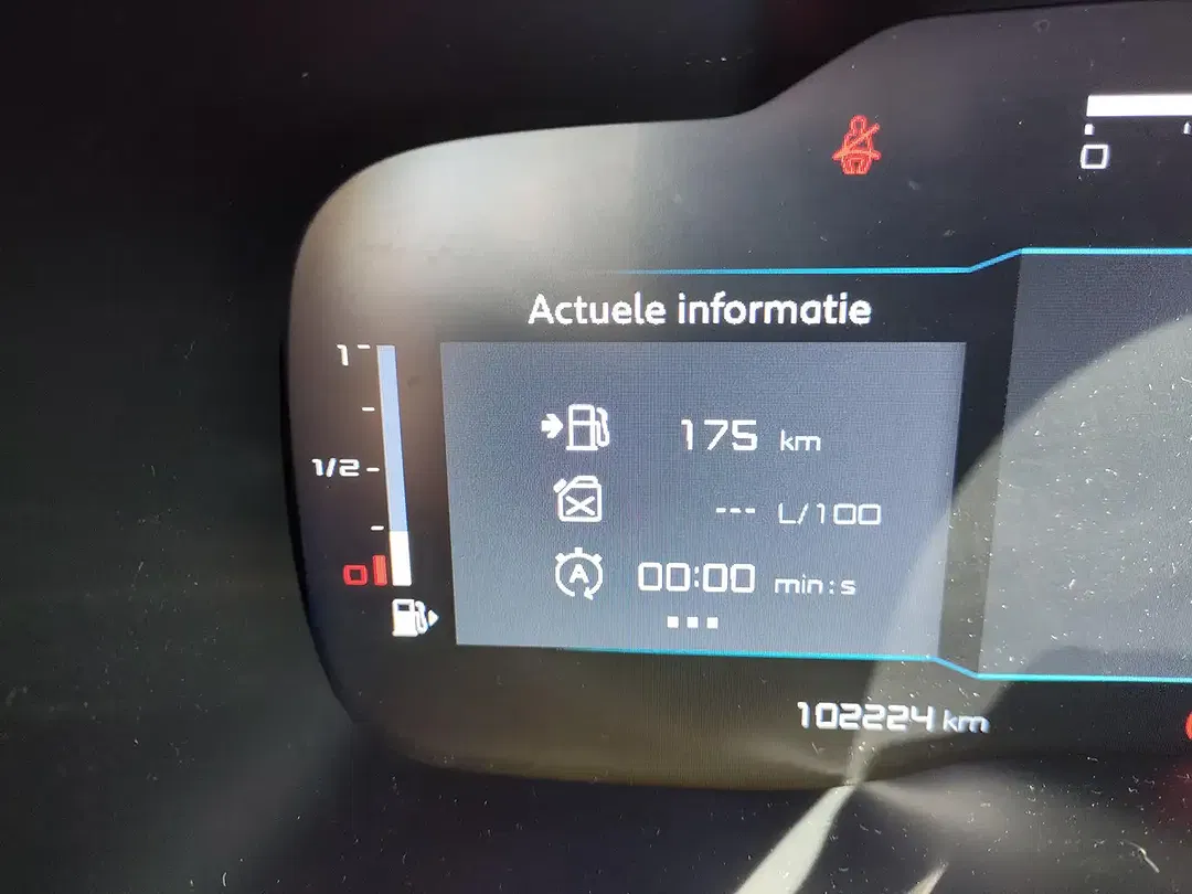 Citroen C5 Aircross 1.2 PureTech Live - Thumbnail 8