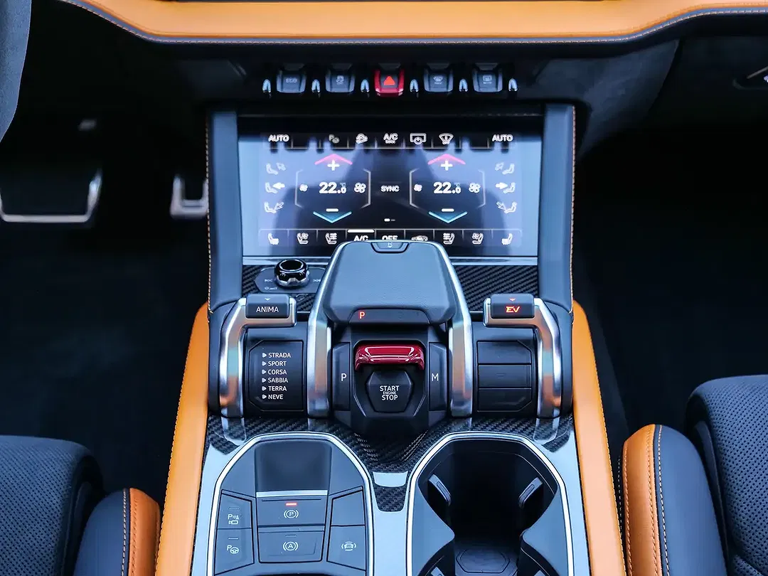 Lamborghini Urus SE - Thumbnail 14