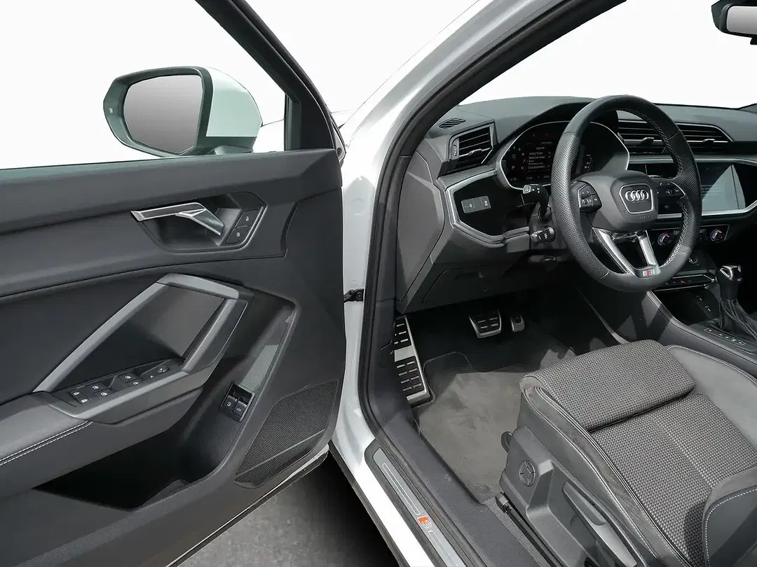 Audi Q3 45 TFSI e S line - foto 14