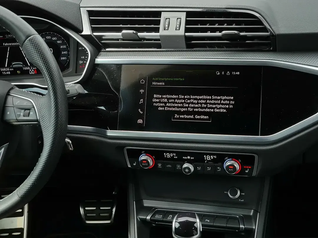 Audi Q3 45 TFSI e S line - Thumbnail 5