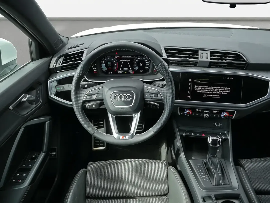 Audi Q3 45 TFSI e S line - Thumbnail 7