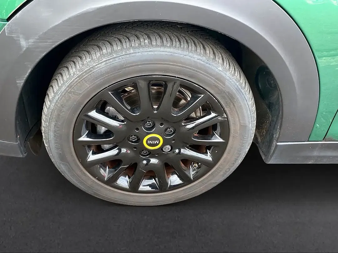 MINI Cooper SE Classic Trim - Thumbnail 8