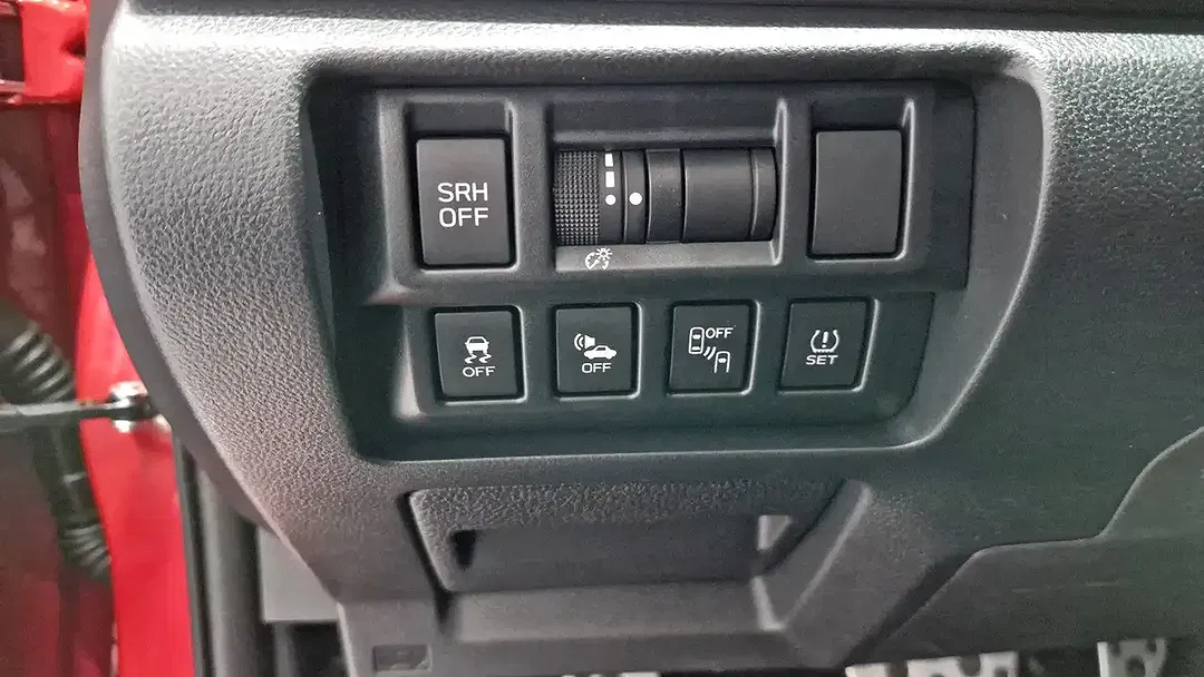 Subaru XV 2.0 e-Boxer Hybrid Lineartronic Comfort - Thumbnail 12
