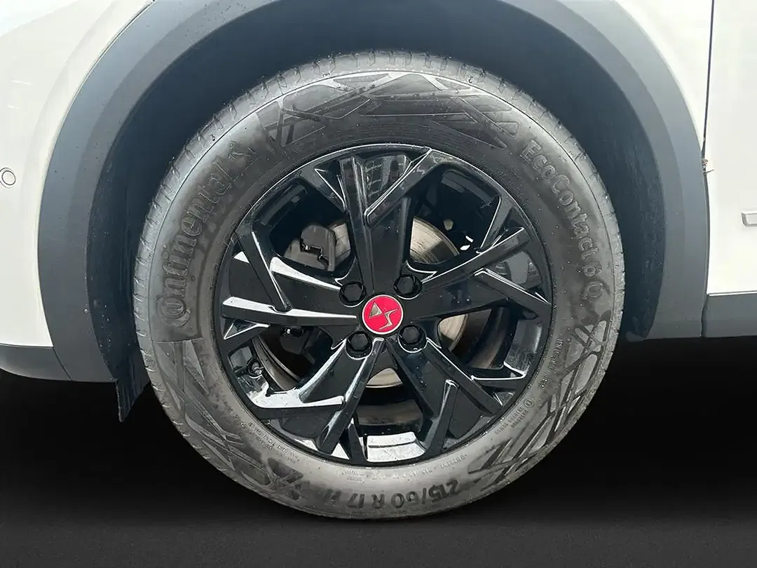 DS Automobiles DS 3 Crossback - Thumbnail 7