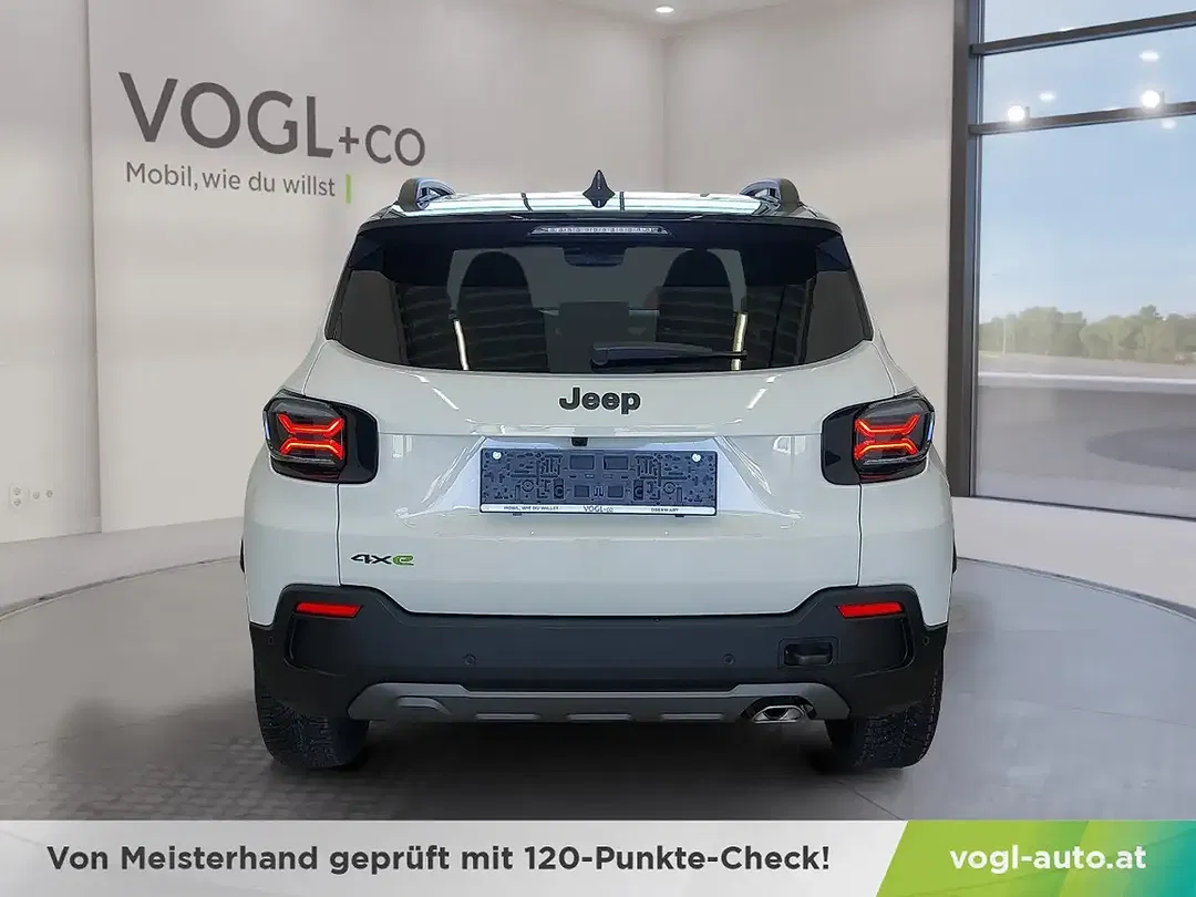 Jeep Avenger Hybrid 4xe Overland - Thumbnail 7