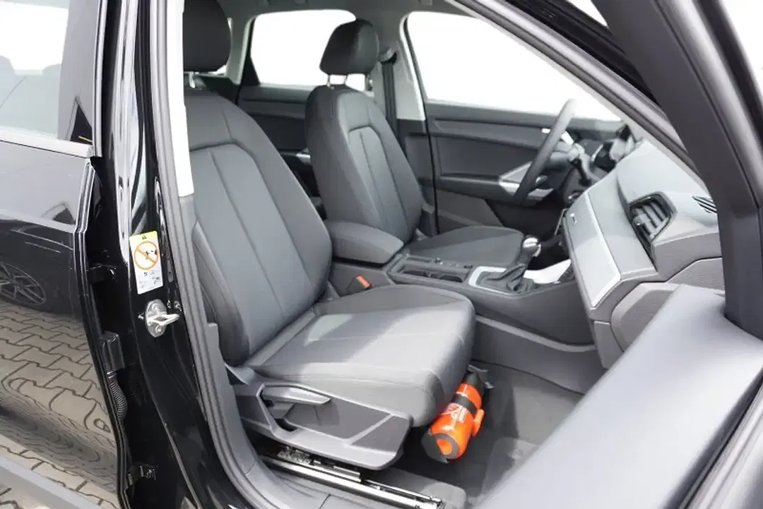 Audi Q3 S tronic - Thumbnail 11