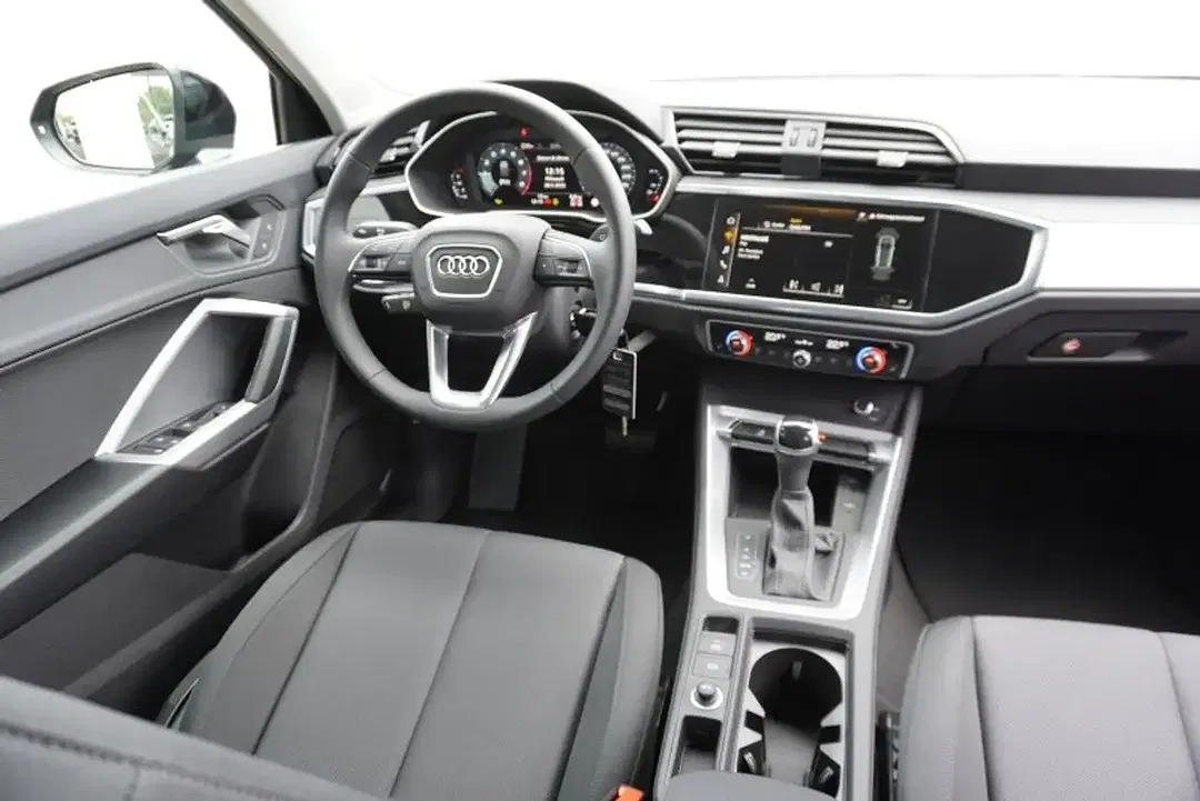 Audi Q3 S tronic - foto 15