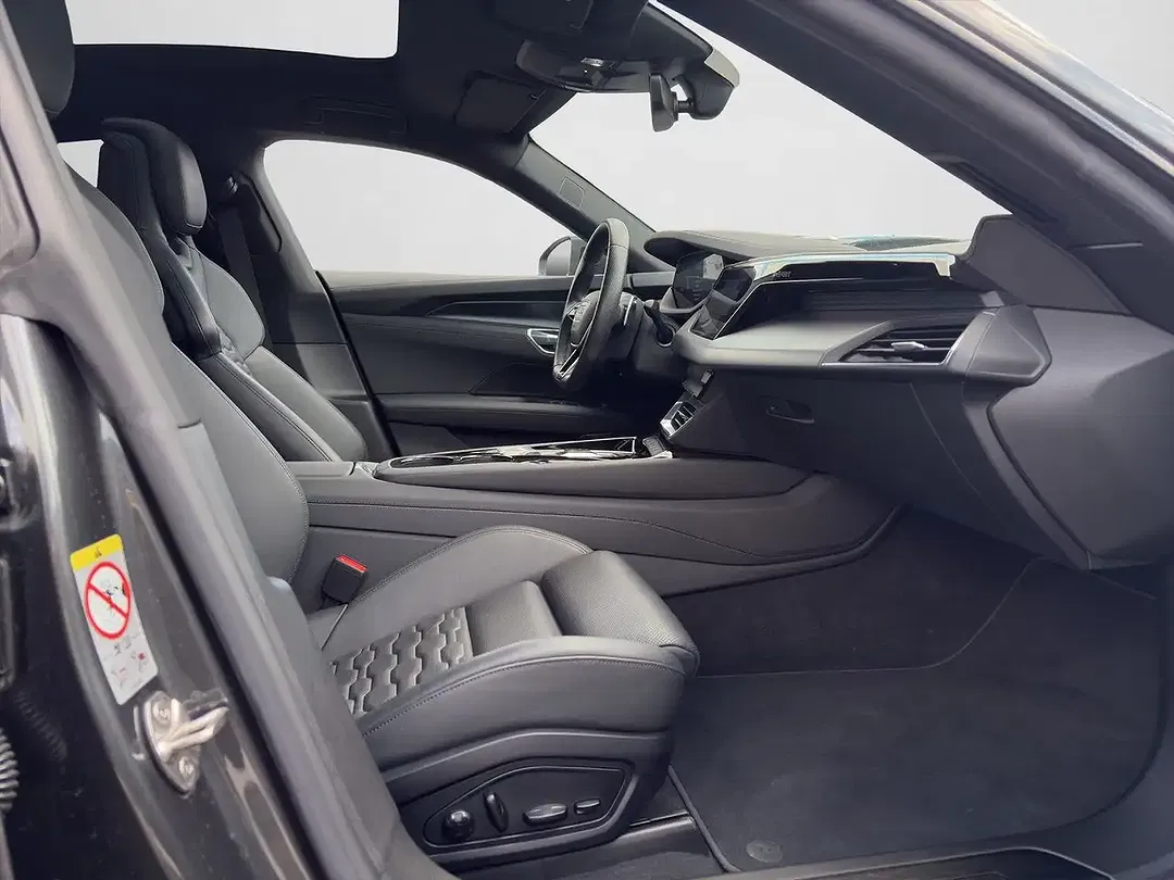Audi e-tron GT Matrix LED - Thumbnail 4