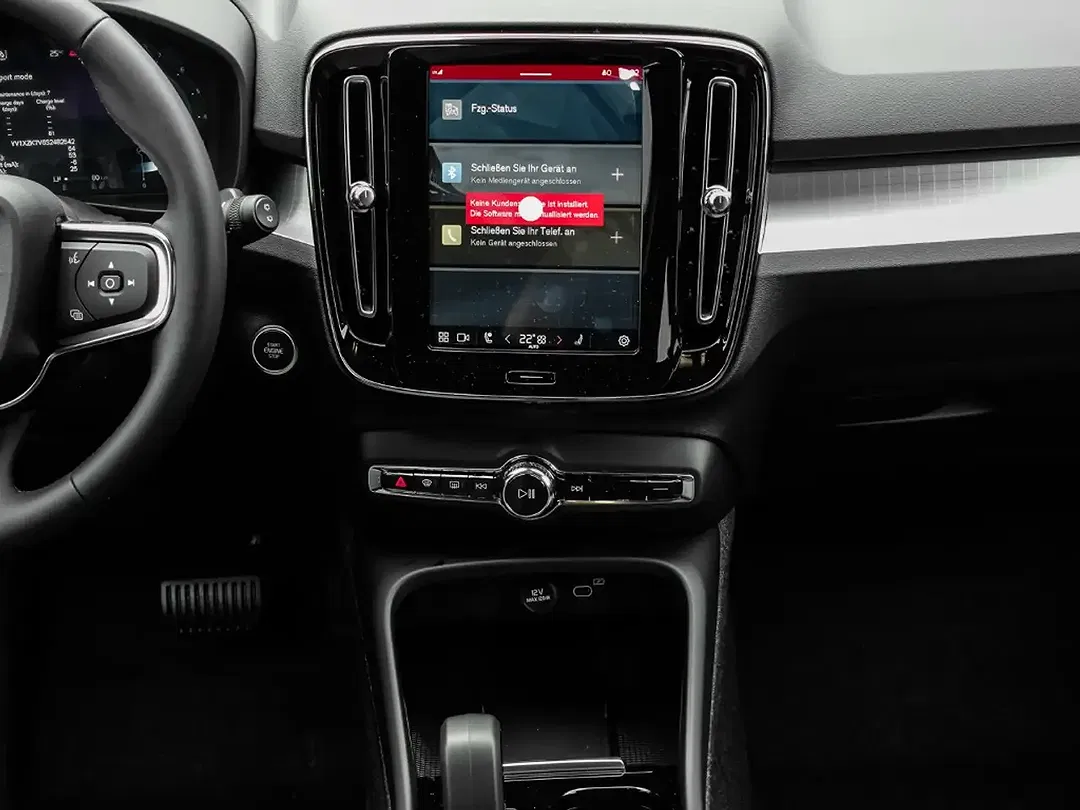 Volvo XC40 B3 Plus Dark - Thumbnail 8