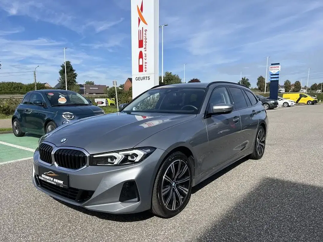 BMW 318 Touring - foto 1