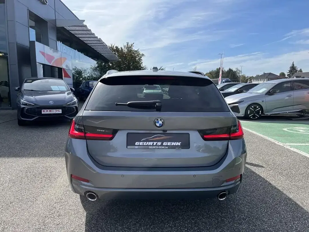 BMW 318 Touring - Thumbnail 3