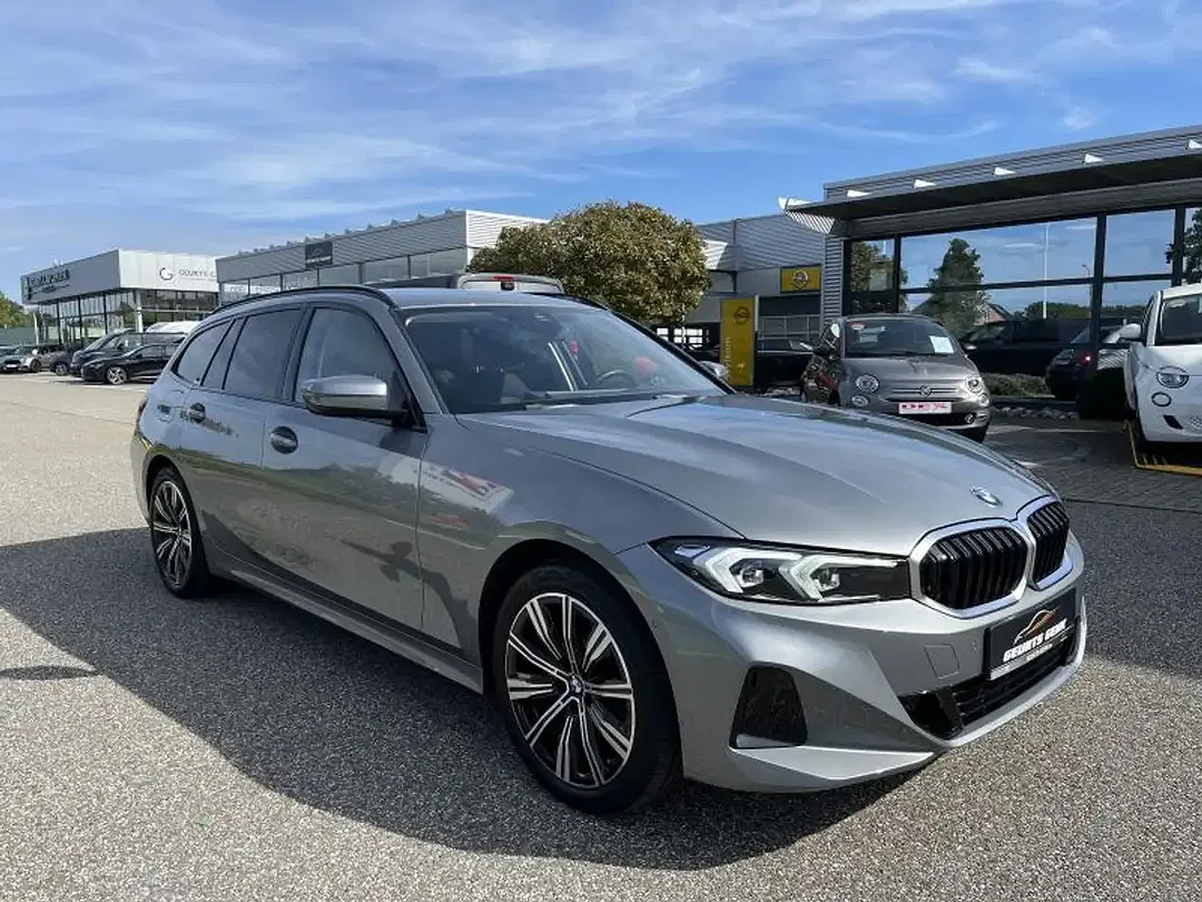 BMW 318 Touring - Thumbnail 6