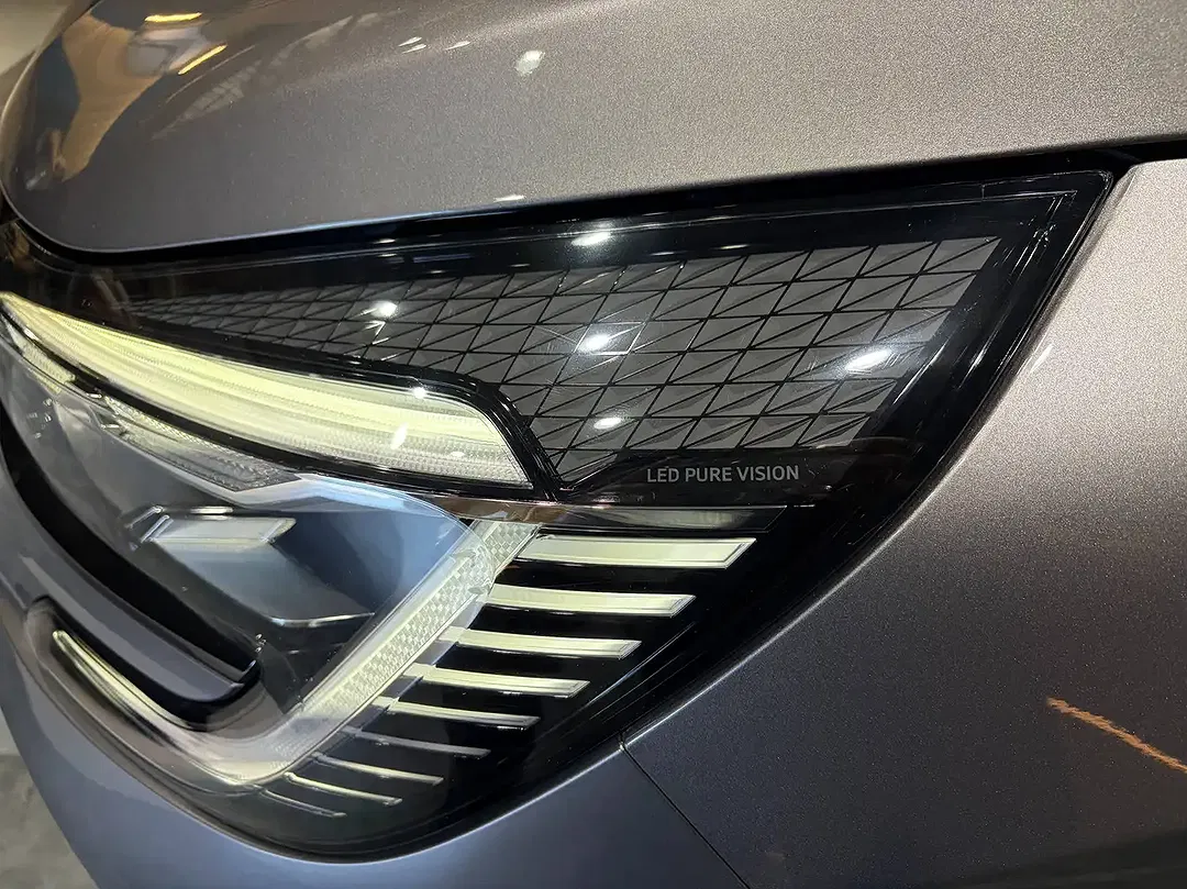 Renault Captur E-Tech Hybrid - foto 2