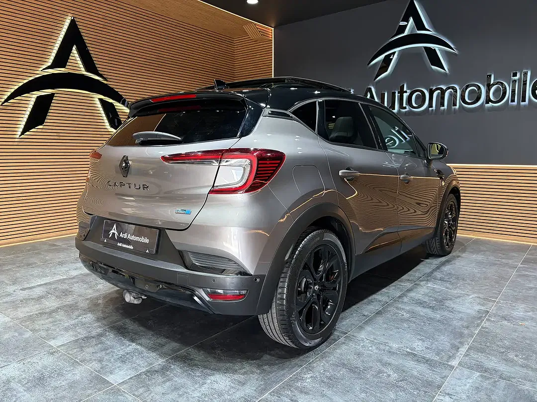 Renault Captur E-Tech Hybrid - Thumbnail 5