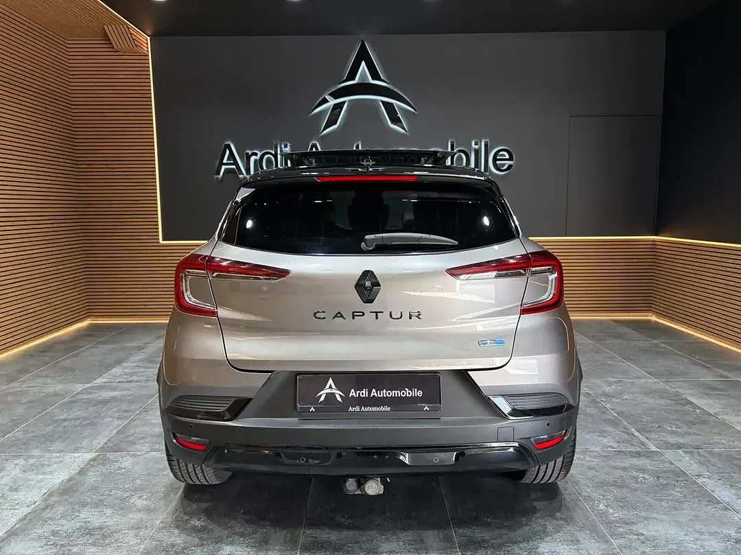 Renault Captur E-Tech Hybrid - Thumbnail 7