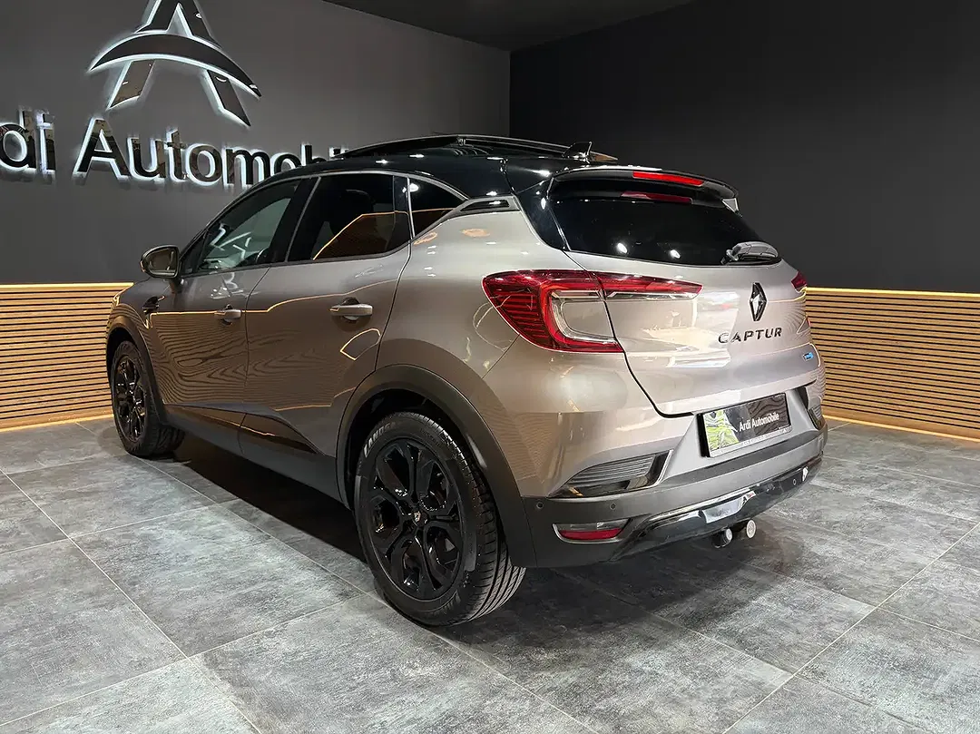 Renault Captur E-Tech Hybrid - Thumbnail 8
