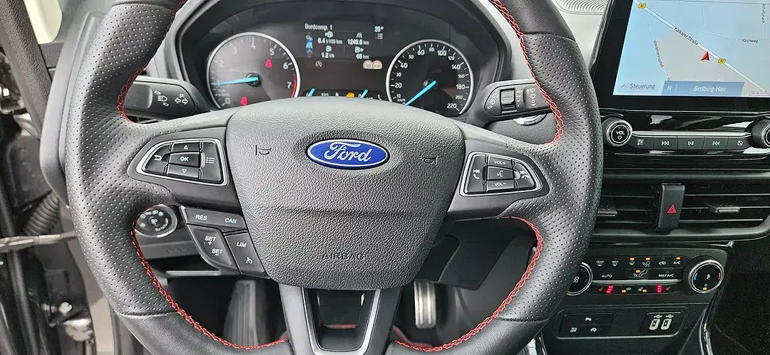 Ford EcoSport ST-Line - Thumbnail 14