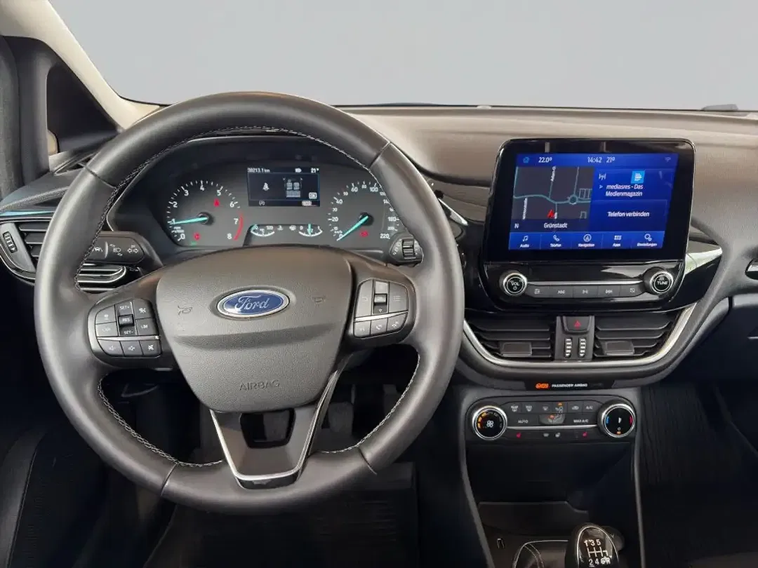 Ford Fiesta 1.0 EcoBoost Hybrid Titanium X - Thumbnail 6