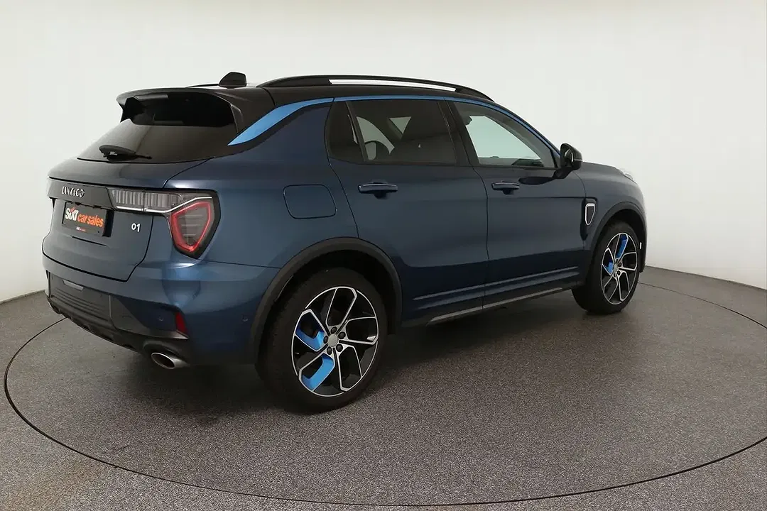 Lynk & Co 01 - Thumbnail 5