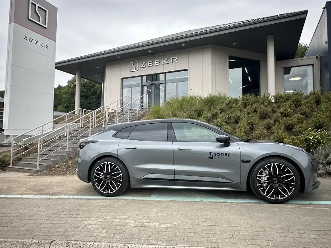 Zeekr 001 - foto 2