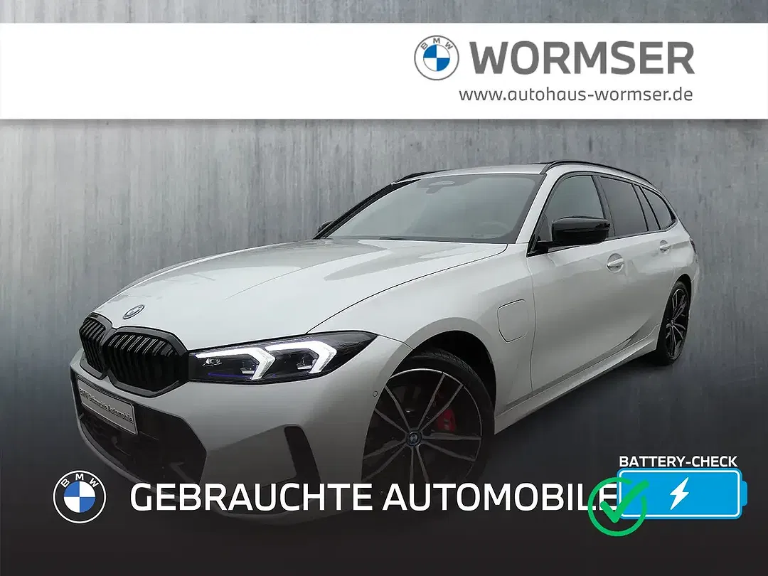 BMW 330 Touring M Sport Pro - Thumbnail 1