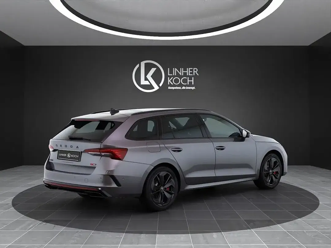 Skoda Octavia vRS Combi - Thumbnail 5
