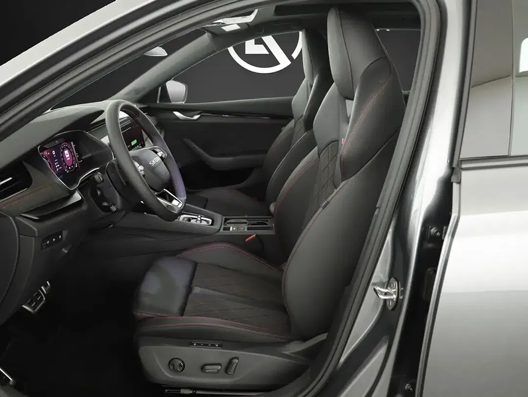 Skoda Octavia vRS Combi - Thumbnail 8