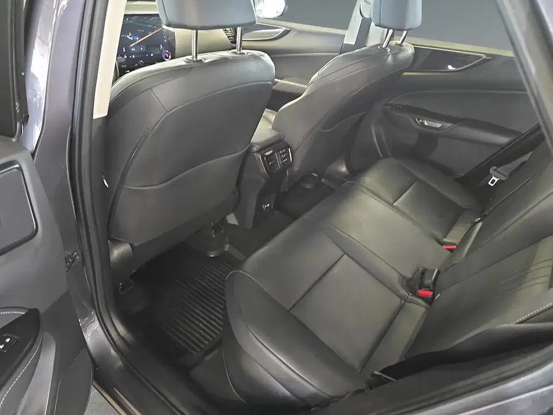 Lexus NX 350h Executive Line - Thumbnail 14