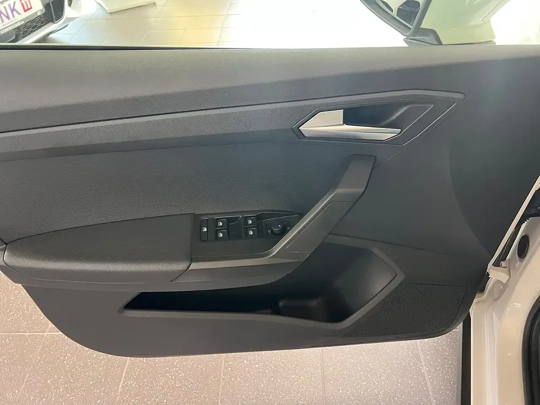 SEAT Arona 1.0 TSI Style - Thumbnail 13