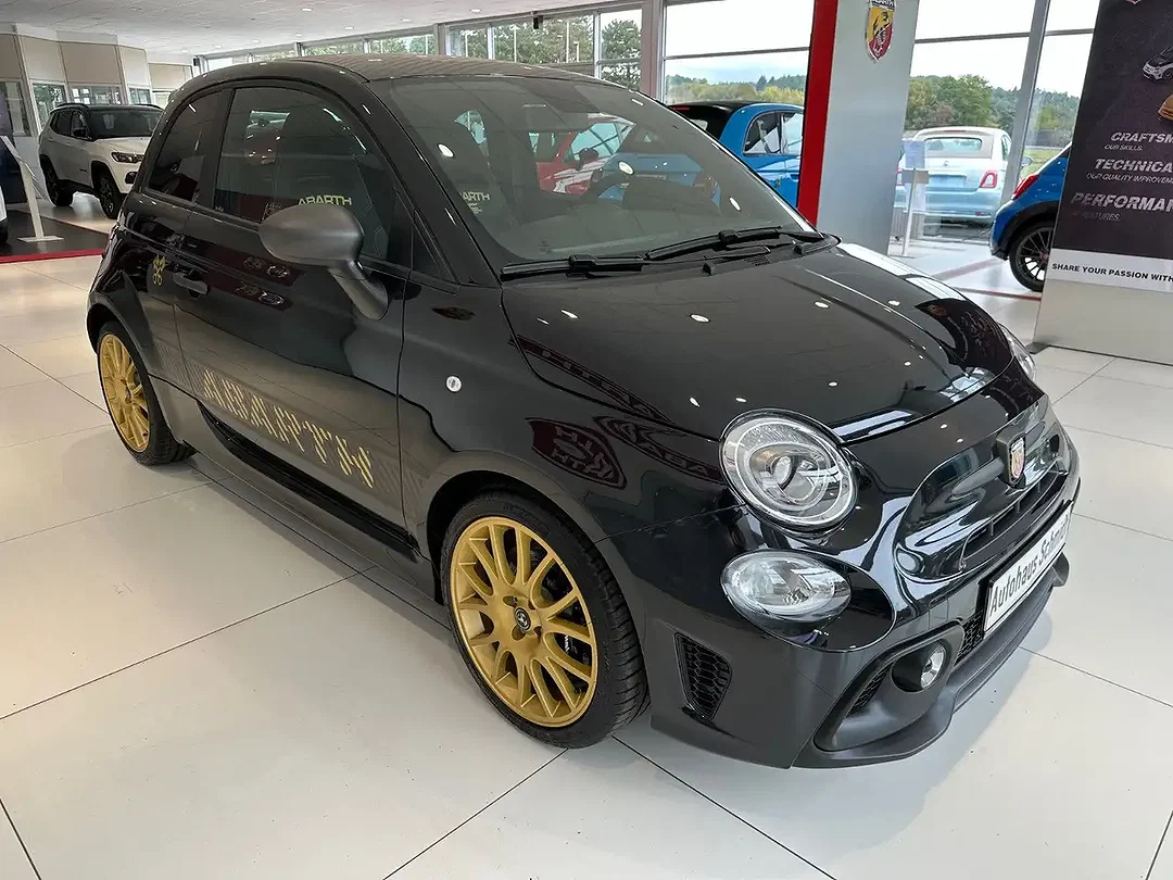 Abarth 695 75th Anniversario - Afbeelding 1