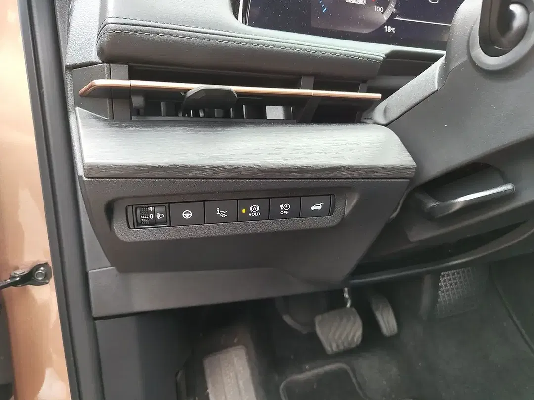 Nissan Ariya ProPilot Basis - Thumbnail 7