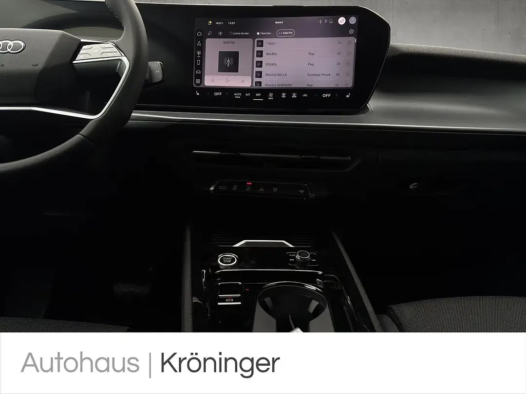 Audi Q3 TFSI S tronic - Thumbnail 14