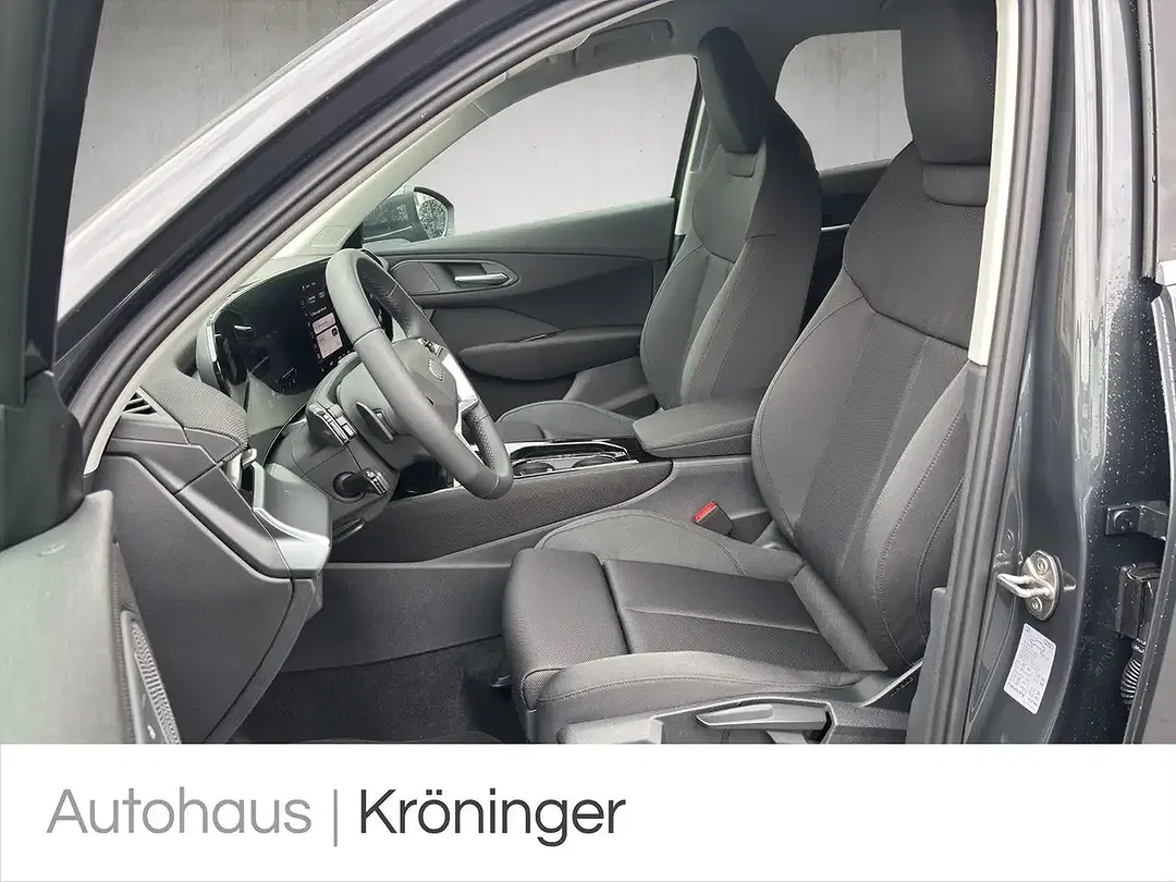 Audi Q3 TFSI S tronic - Thumbnail 7