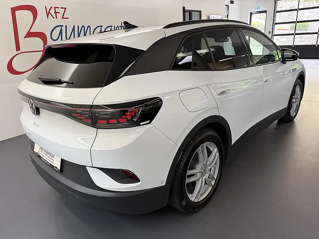 Volkswagen ID.4 Pro Performance - Thumbnail 4