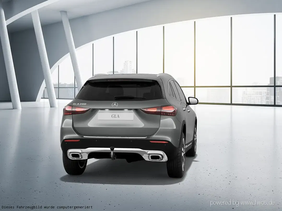 Mercedes-Benz GLA 200 - Thumbnail 12